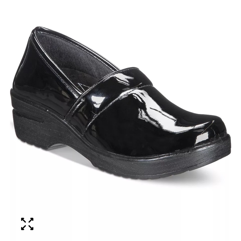 Easy Works By Lyndee Slip Resistant Clogs - Easy Street